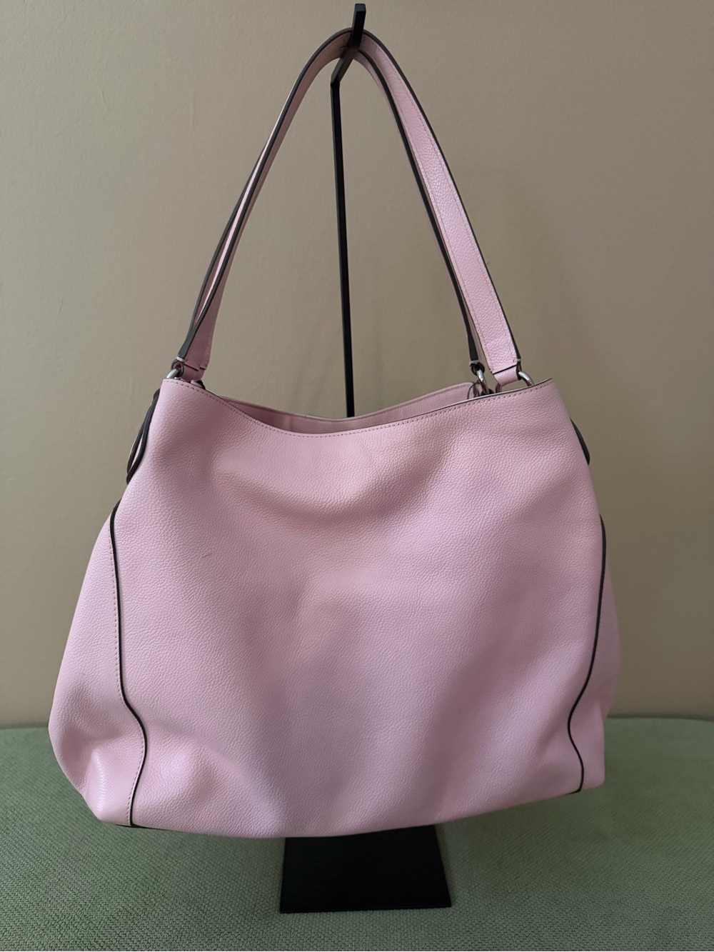 Coach Shoulder Bag - Picture 4 of 7